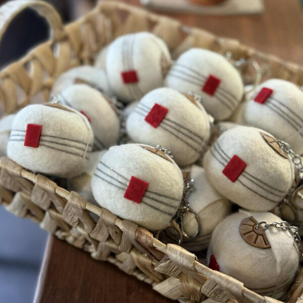 Монгол гэр түлхүүрний оосор, зүүлт