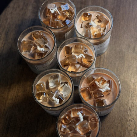 Мөстэй кофе, матчатай асаадаг лаа